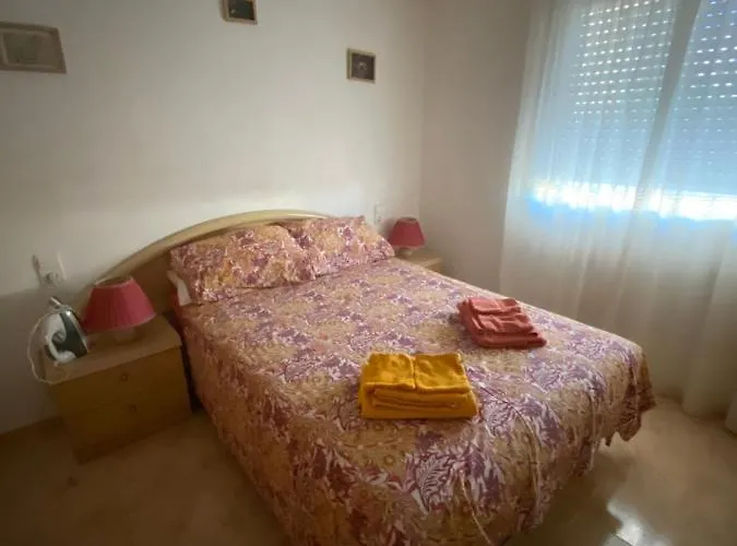 Appartement vue latérale mer Torrevieja Apartamento